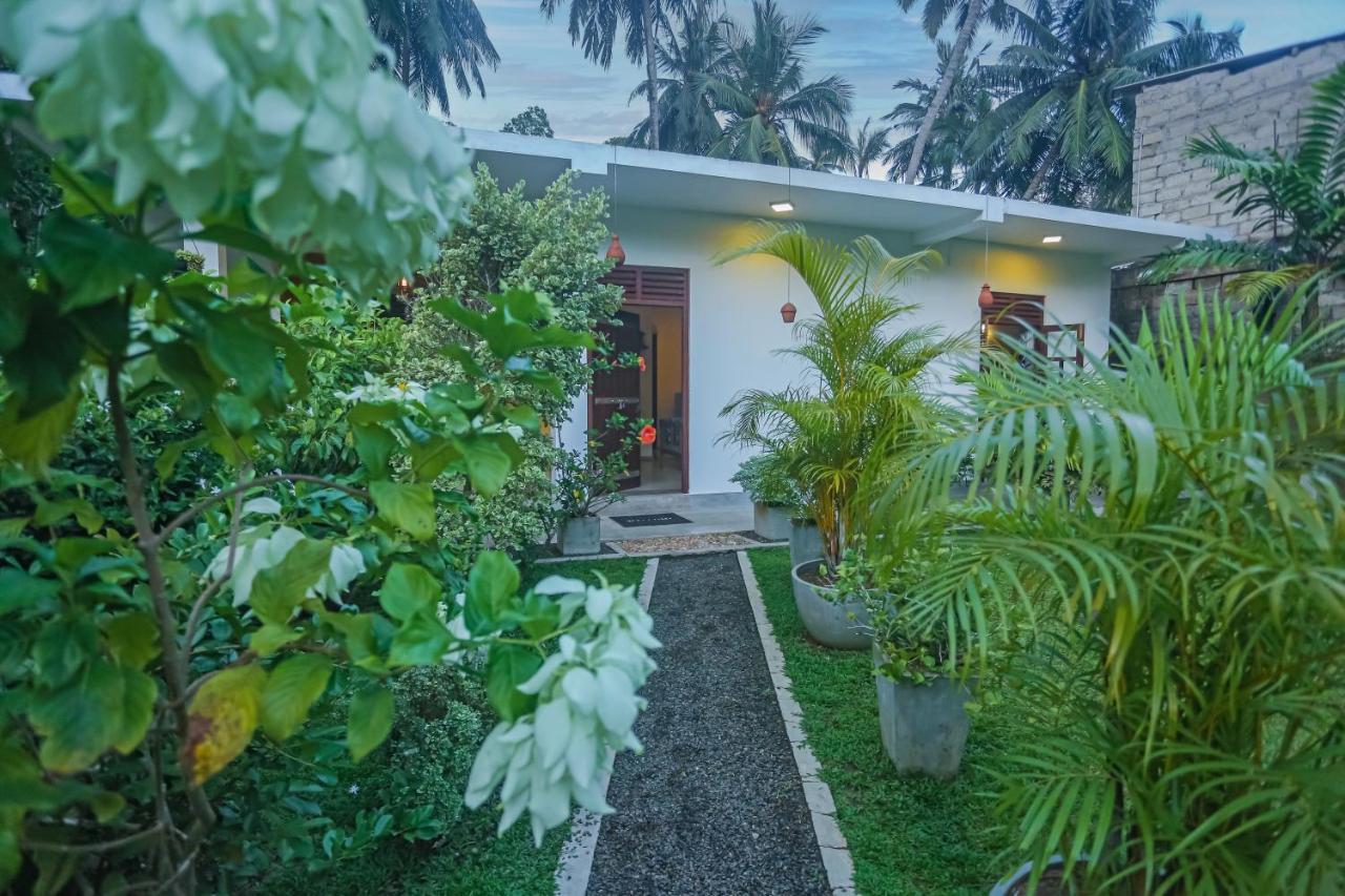 Saku Residence Unawatuna Exterior foto